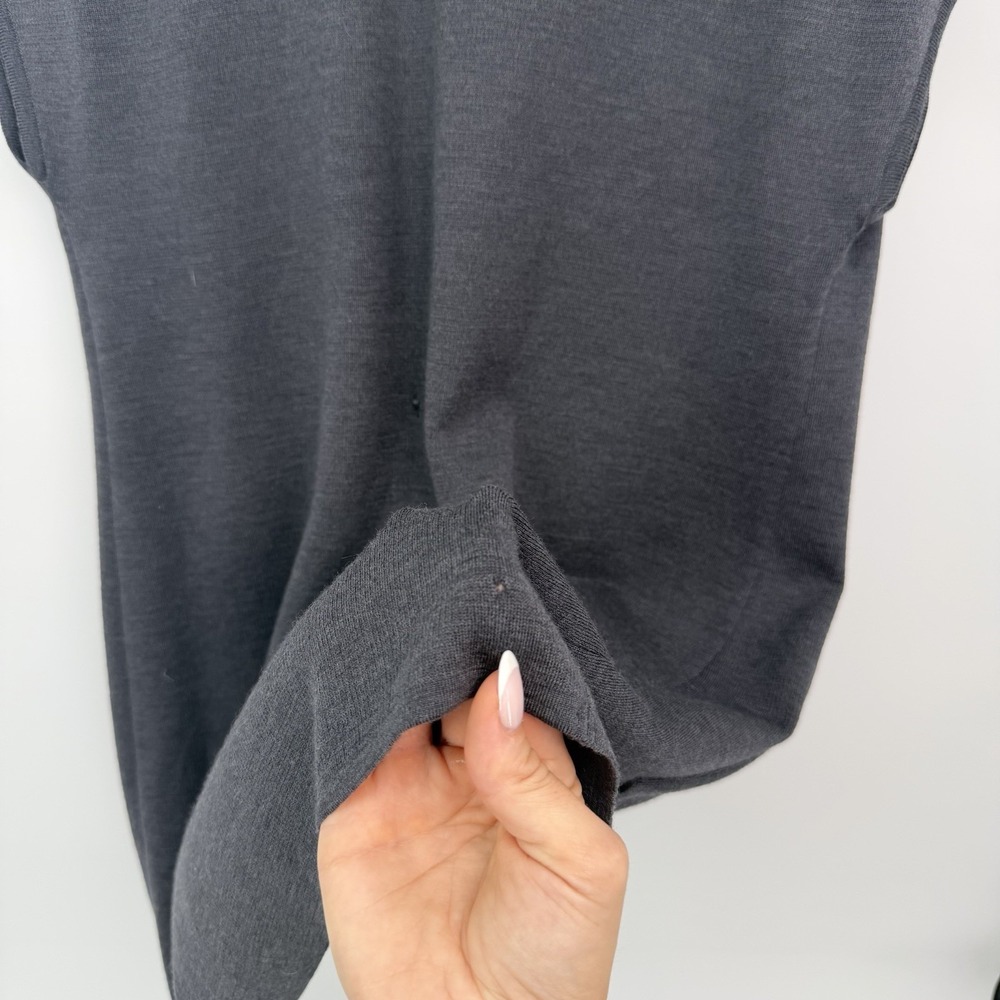 St. John Gray Open Front Cardigan Pockets Womens Size Small *See DESCRIPTION* - Picture 8 of 9